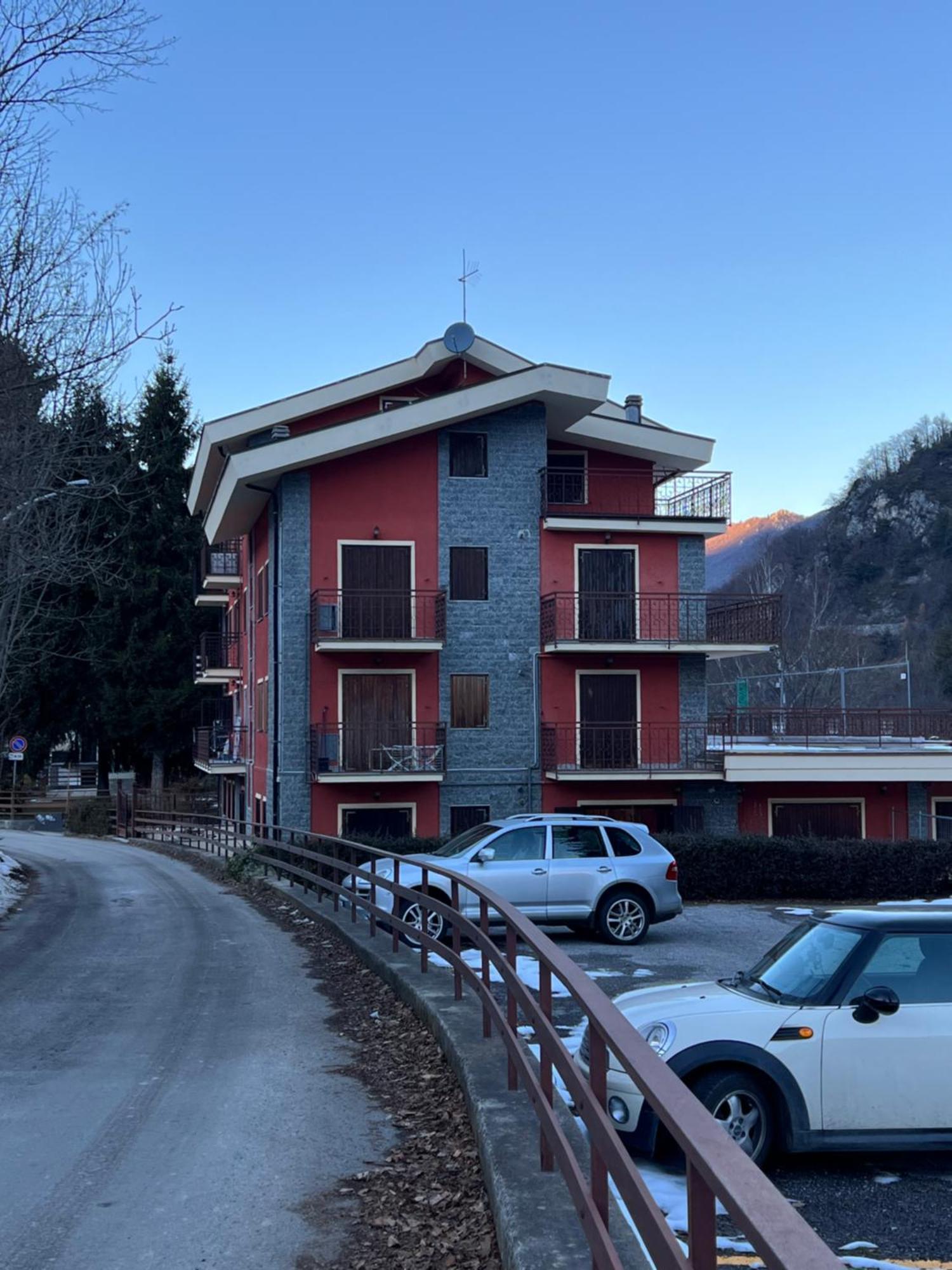Limone Central Suite Mountain View 利莫内皮埃蒙特 外观 照片
