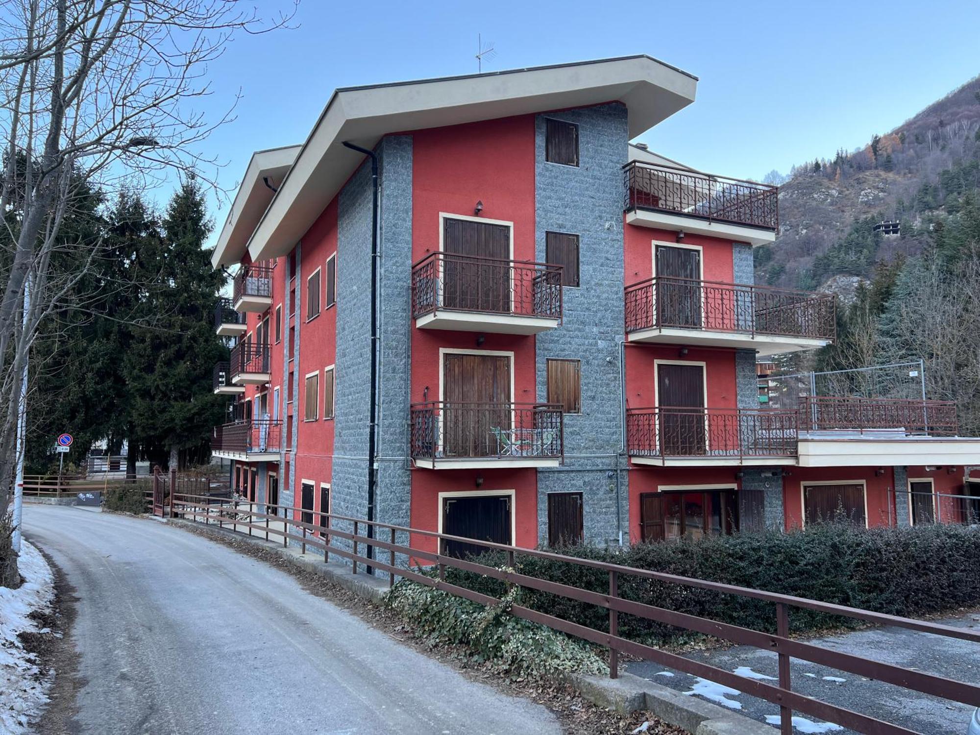 Limone Central Suite Mountain View 利莫内皮埃蒙特 外观 照片